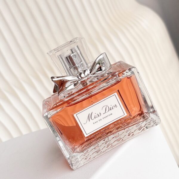 Dior Sweetheart Essence