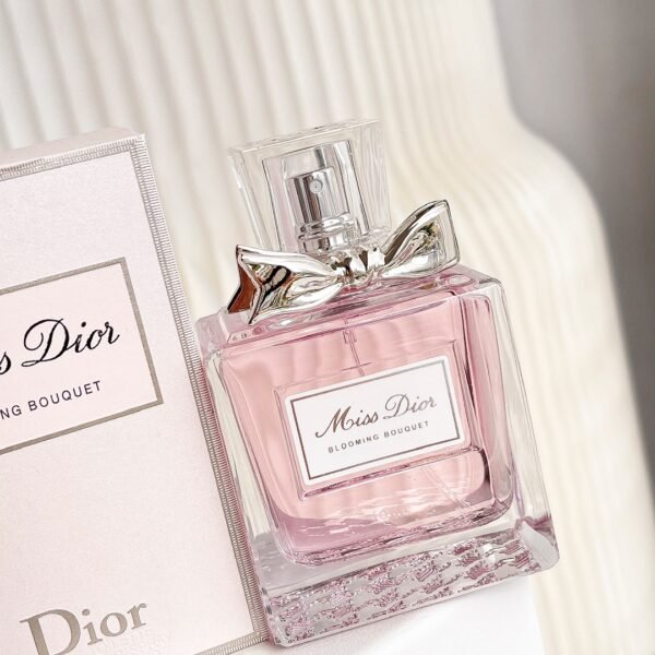 Miss Dior Blooming Eau de Toilette